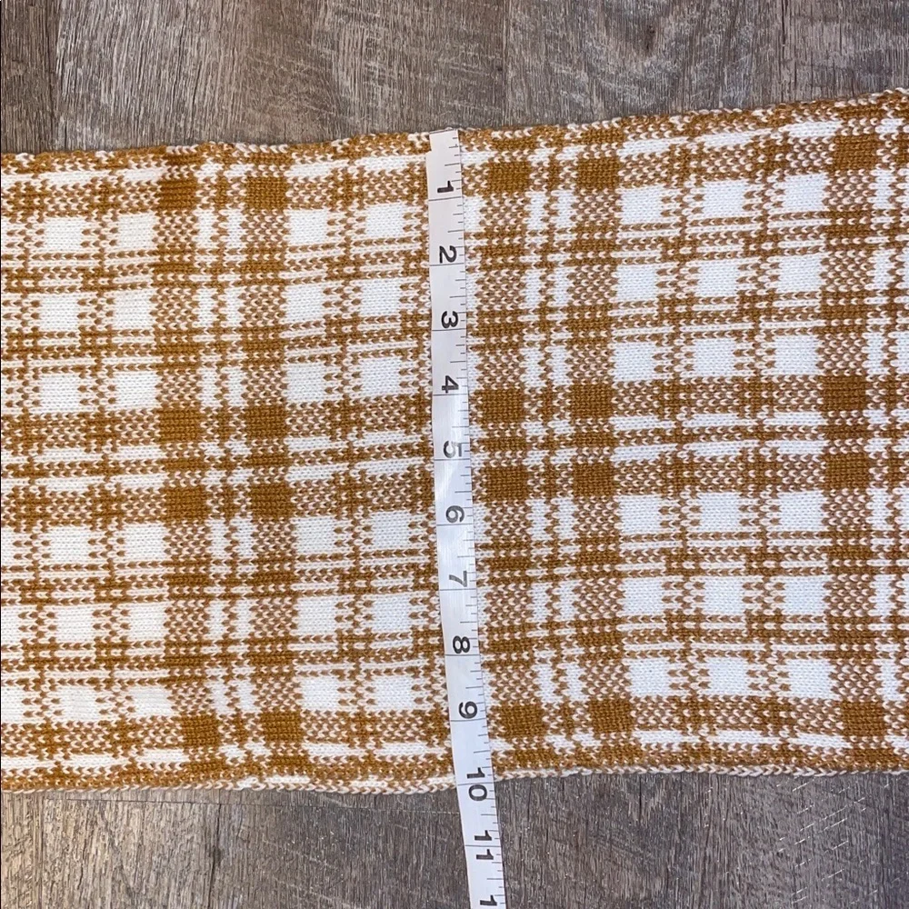 Timberland Tan Brown Cream Windowpane Plaid Knit Scarf
